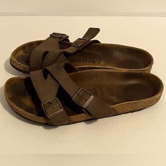 BIRKENSTOCK Yao Leather Double-buckle Sandals - Picture 2 of 16